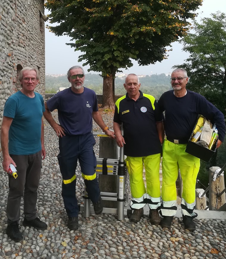 La Protezione Civile libera il Santuario della Madonna della Rocchetta dai calabroni